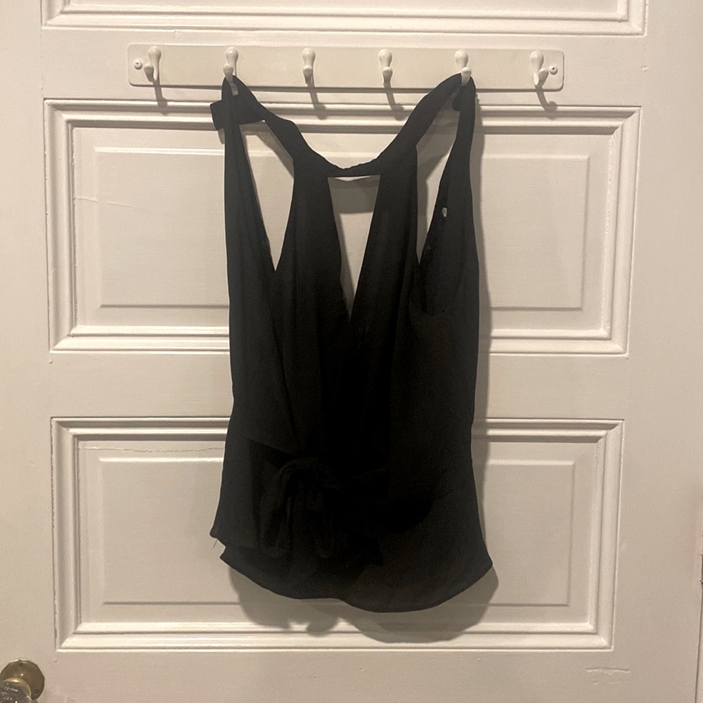 Black aqua cutout top